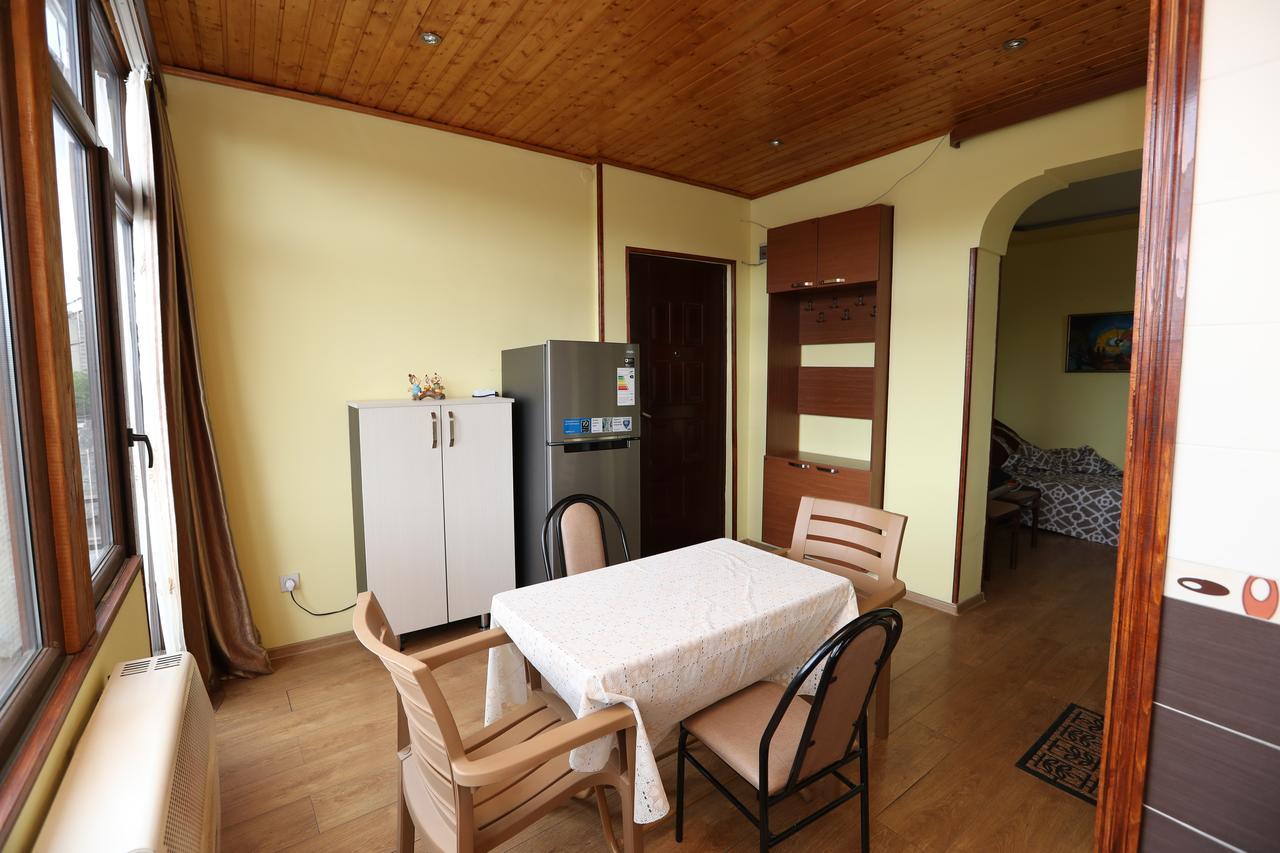 Guest House Old טביליסי מראה חיצוני תמונה